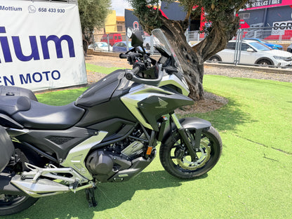HONDA NC750X DCT