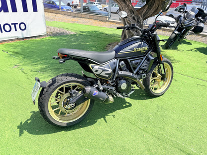 DUCATI SCRAMBLER FULL THROTTLE