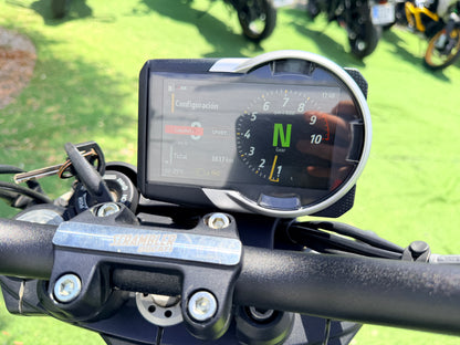 DUCATI SCRAMBLER FULL THROTTLE