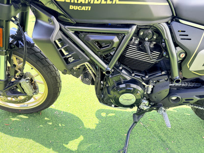 DUCATI SCRAMBLER FULL THROTTLE