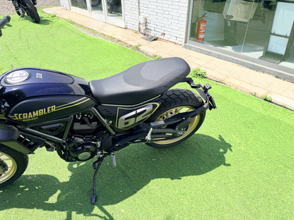 DUCATI SCRAMBLER FULL THROTTLE