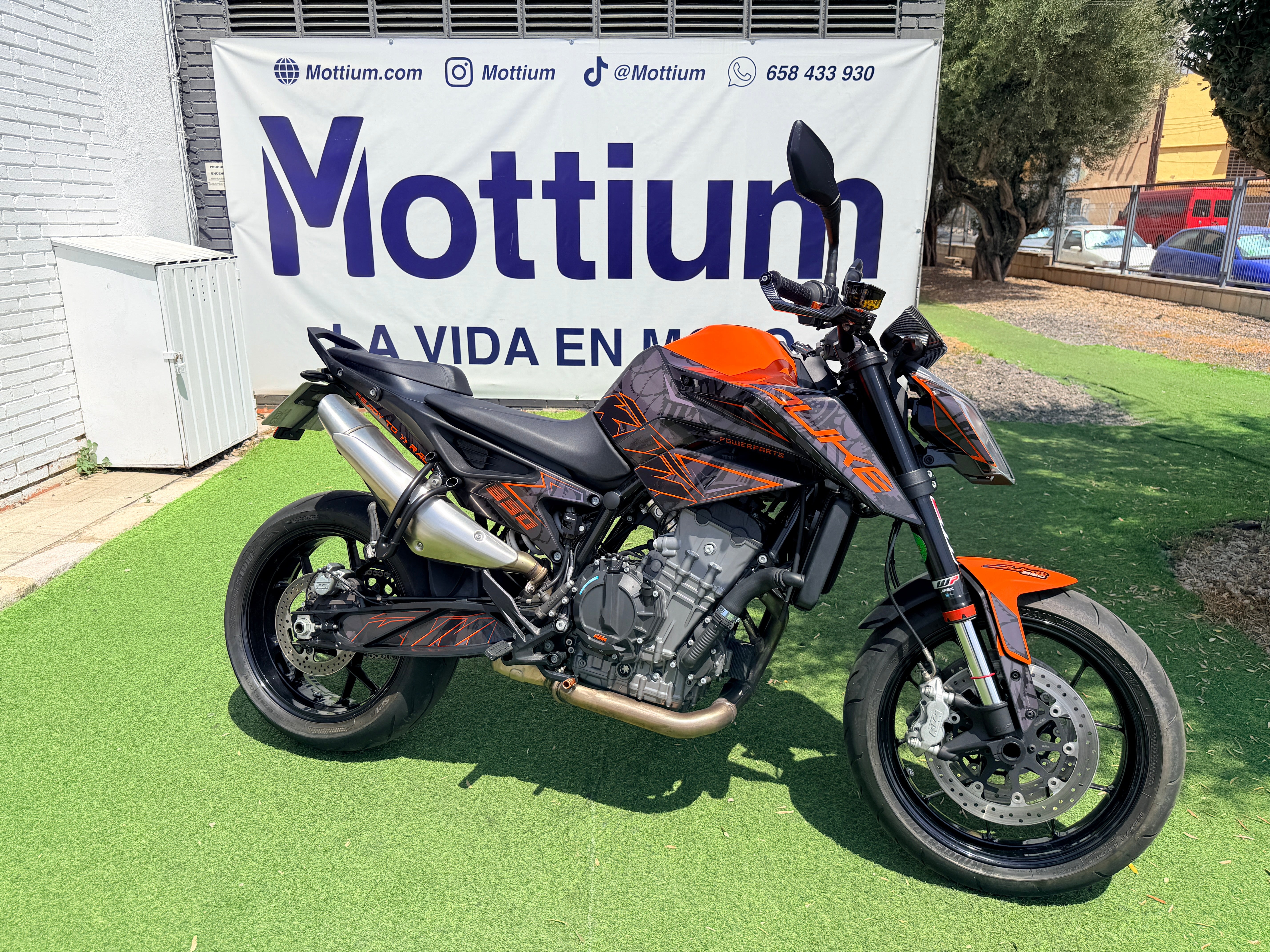KTM 890 DUKE L (CARNET A2)