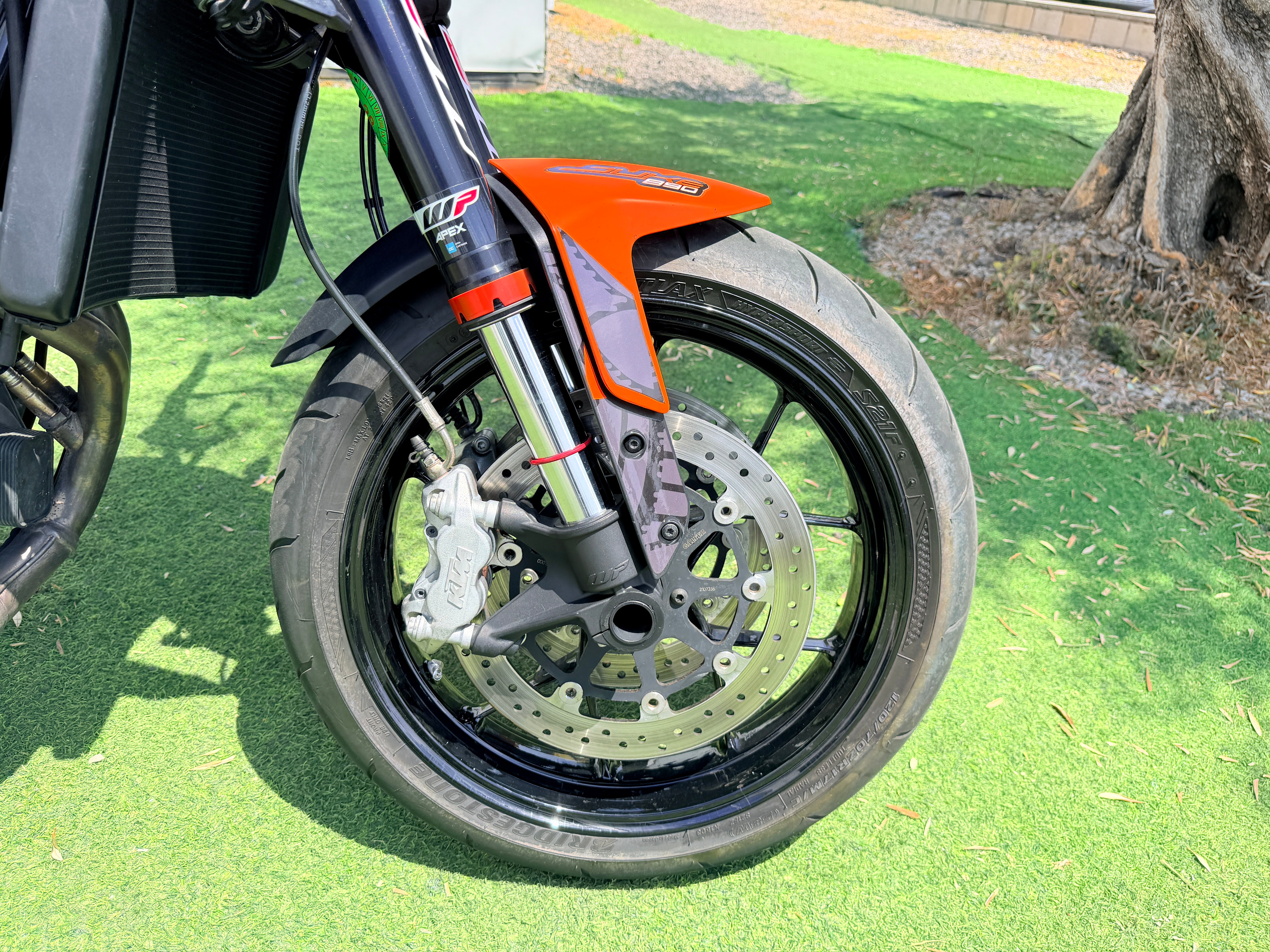 KTM 890 DUKE L (CARNET A2)