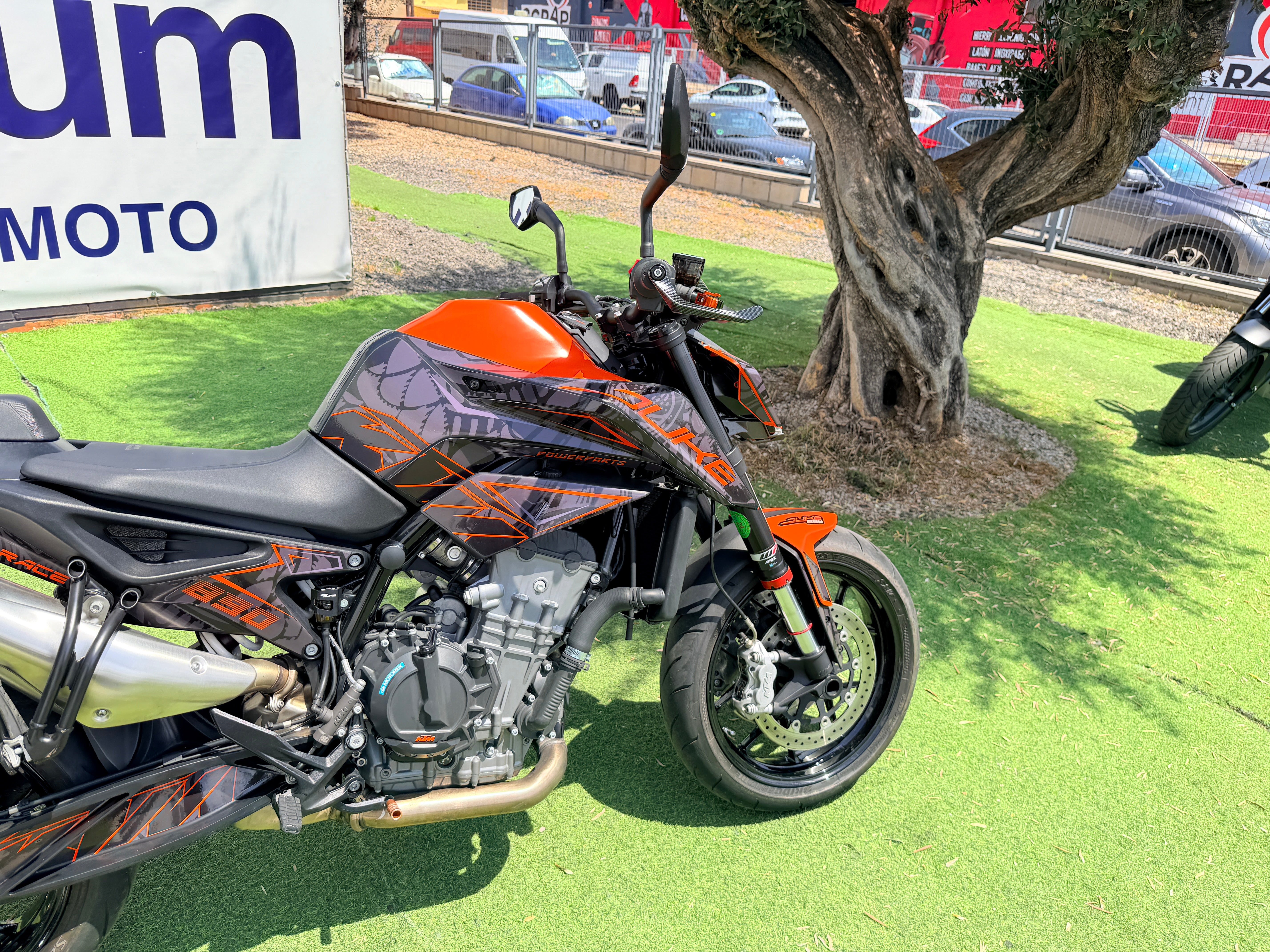 KTM 890 DUKE L (CARNET A2)