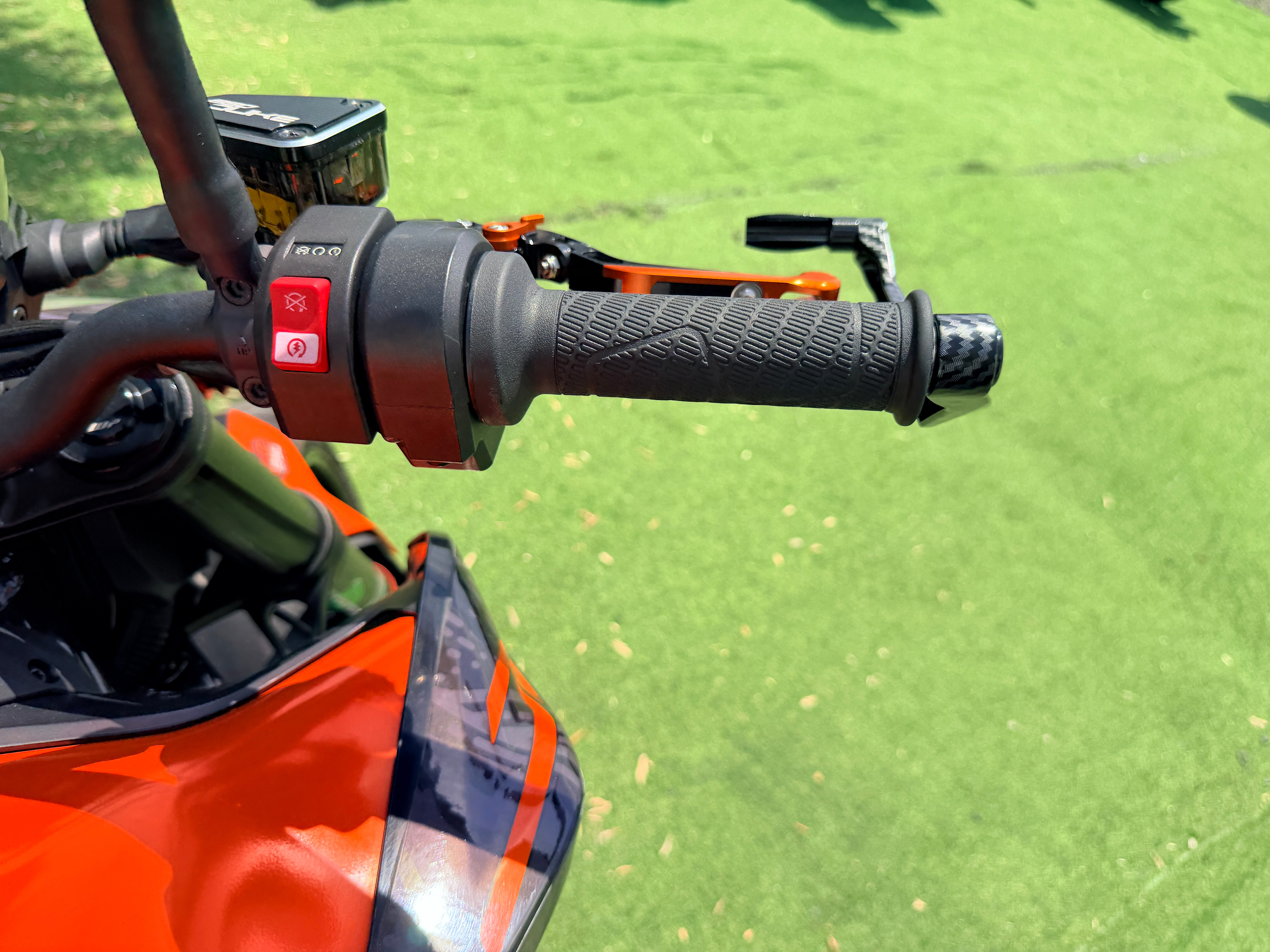 KTM 890 DUKE L (CARNET A2)