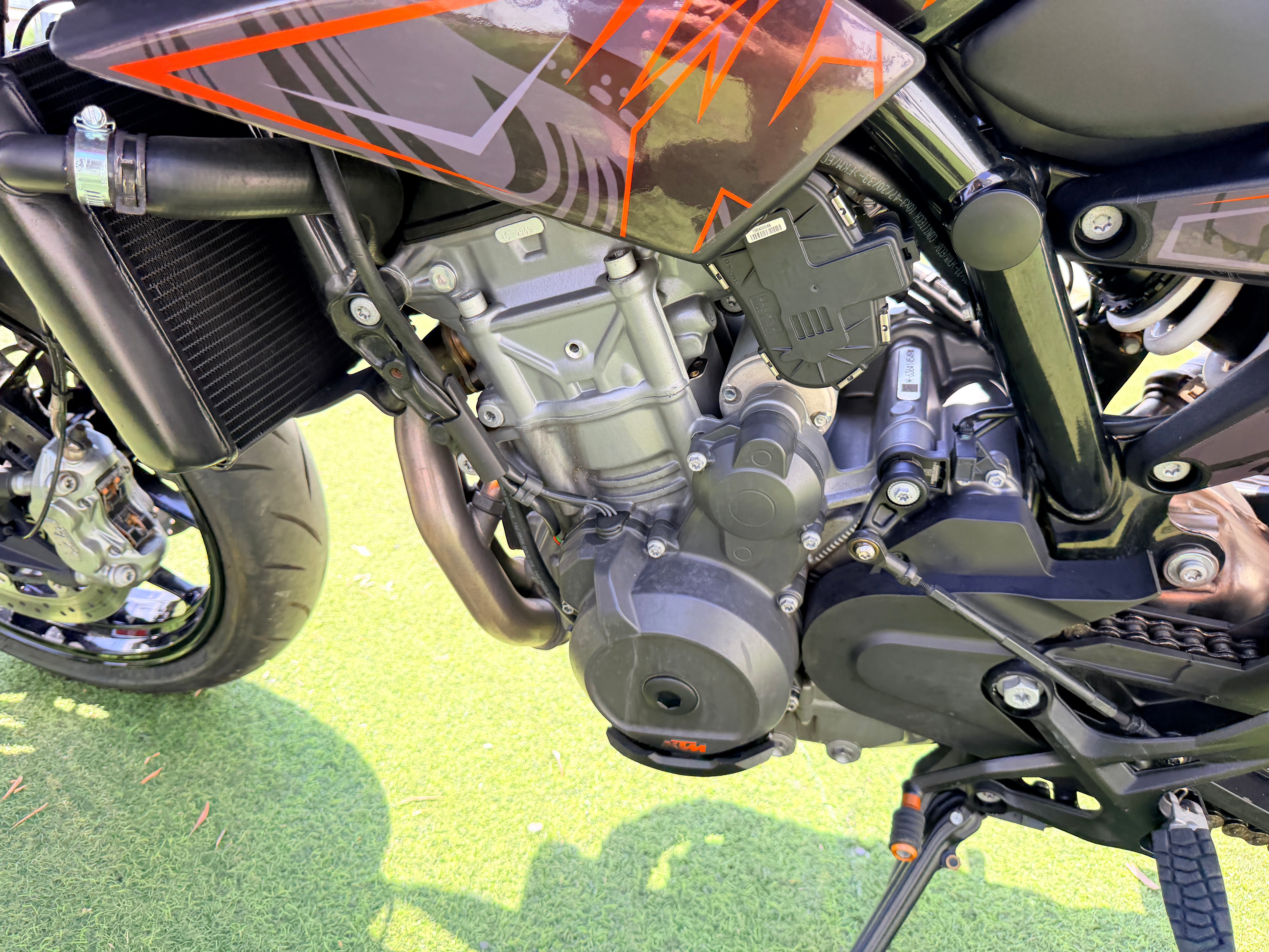KTM 890 DUKE L (CARNET A2)