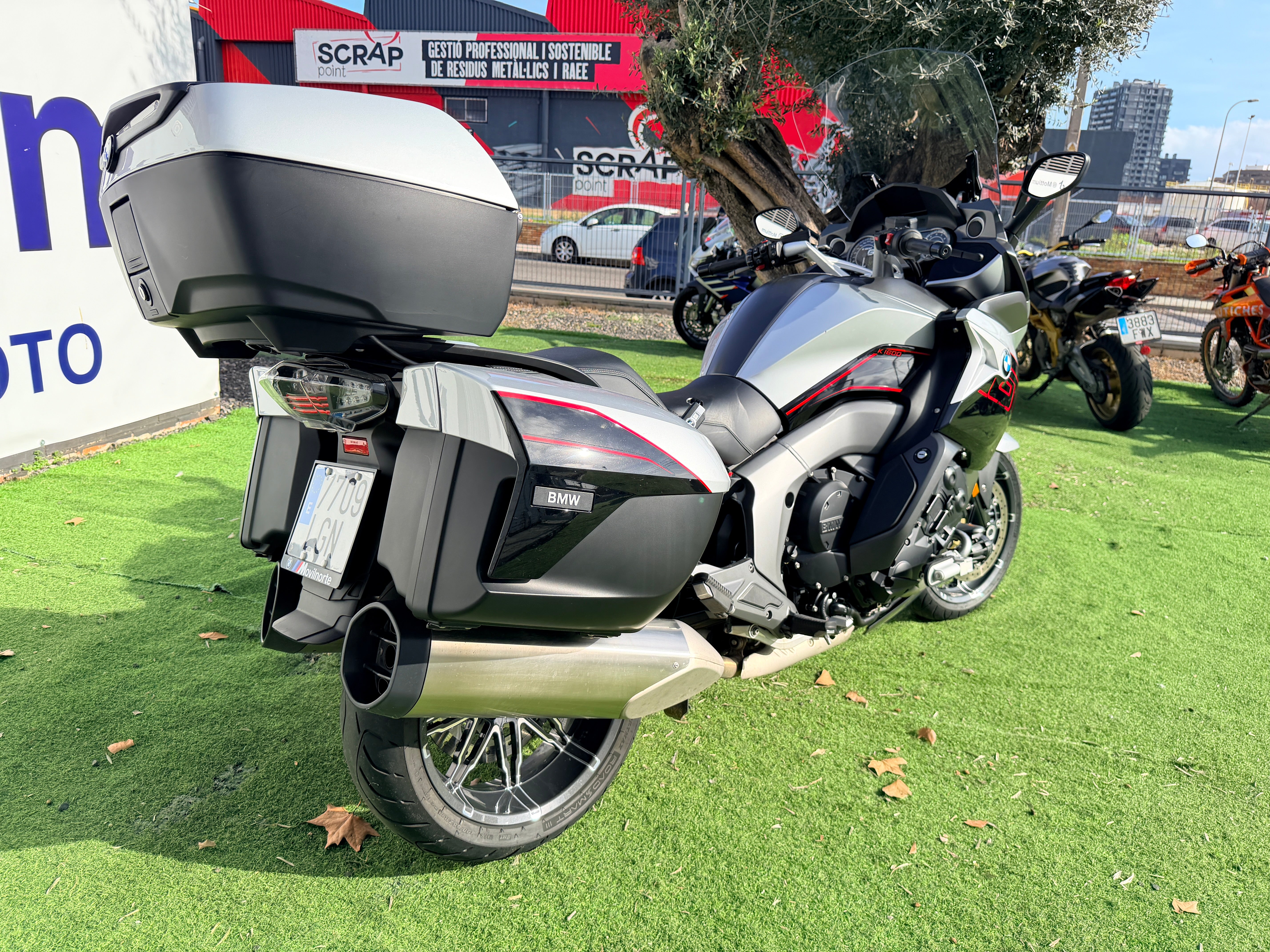 BMW K1600GT