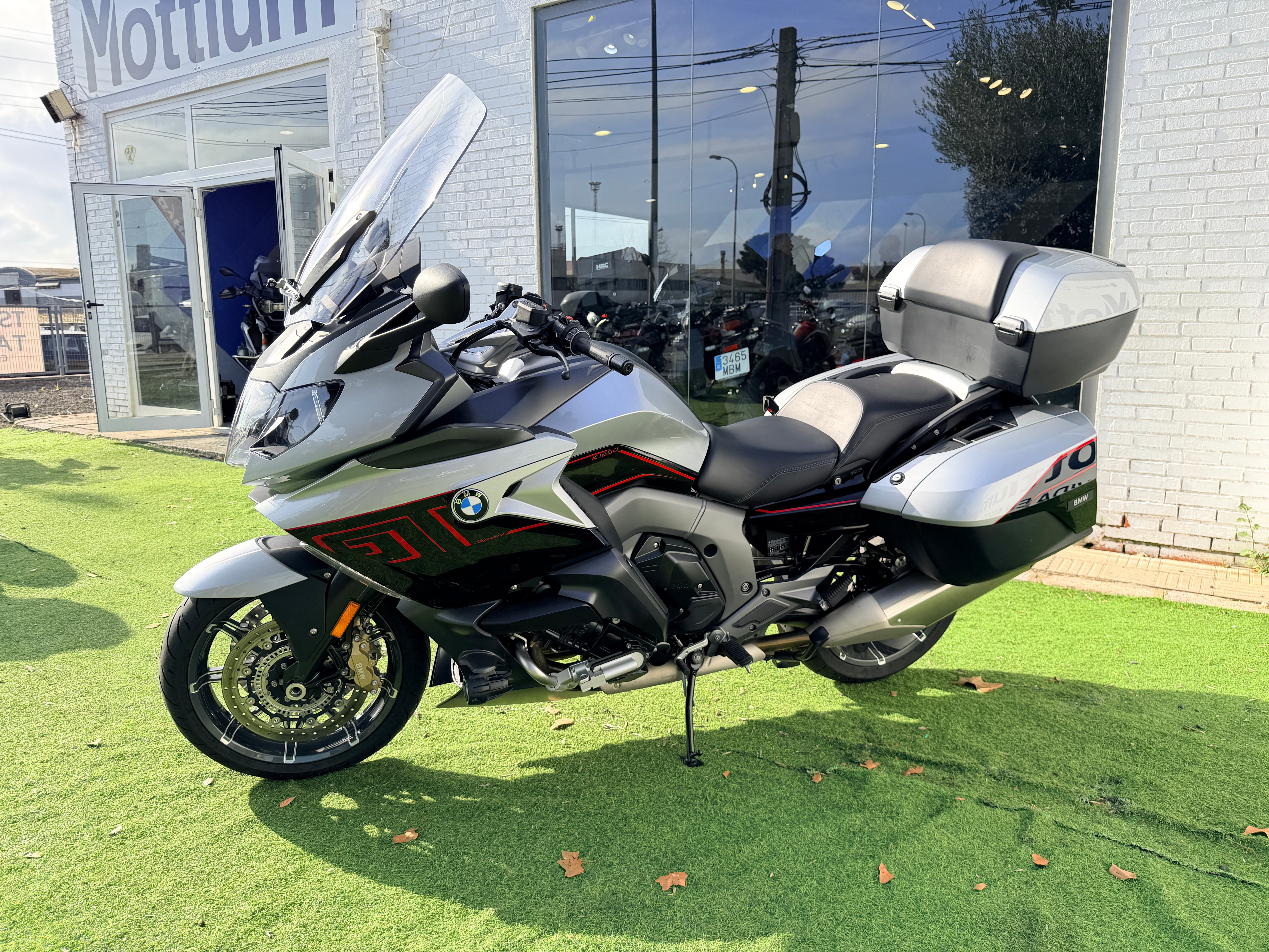 BMW K1600GT