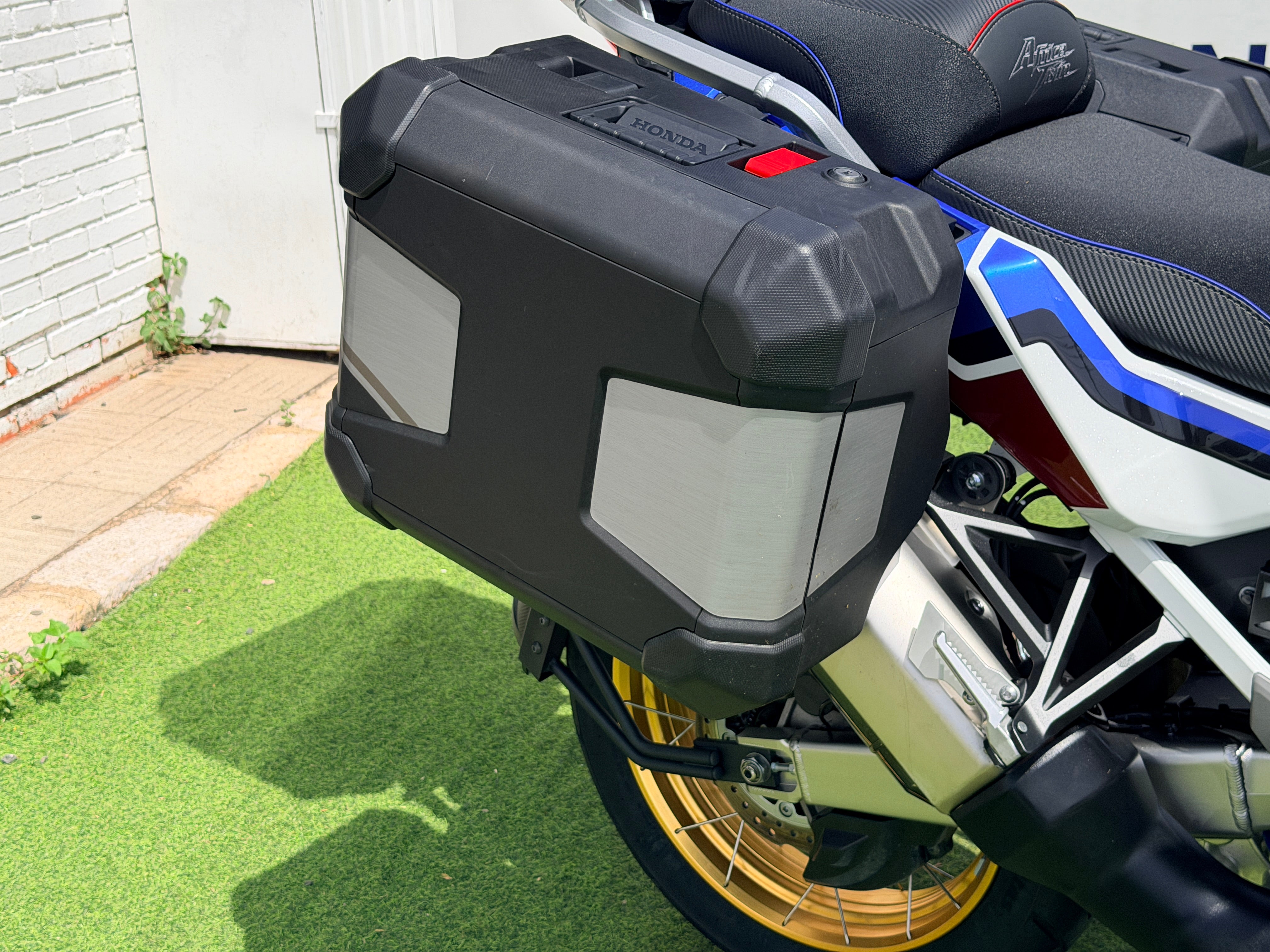 HONDA CRF1100 AFRICA TWIN ADVENTURE SPORTS DCT