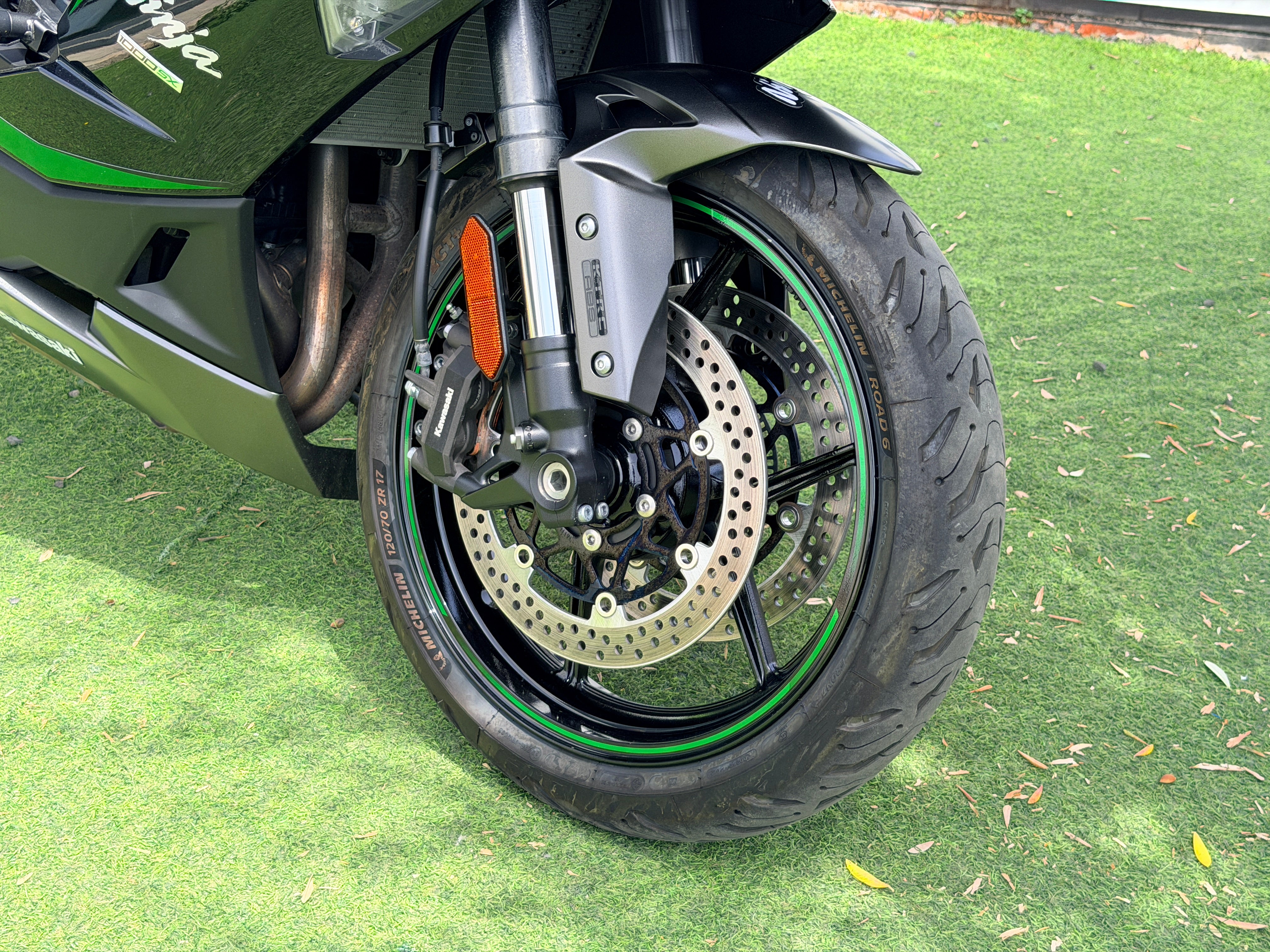 KAWASAKI NINJA 1000SX