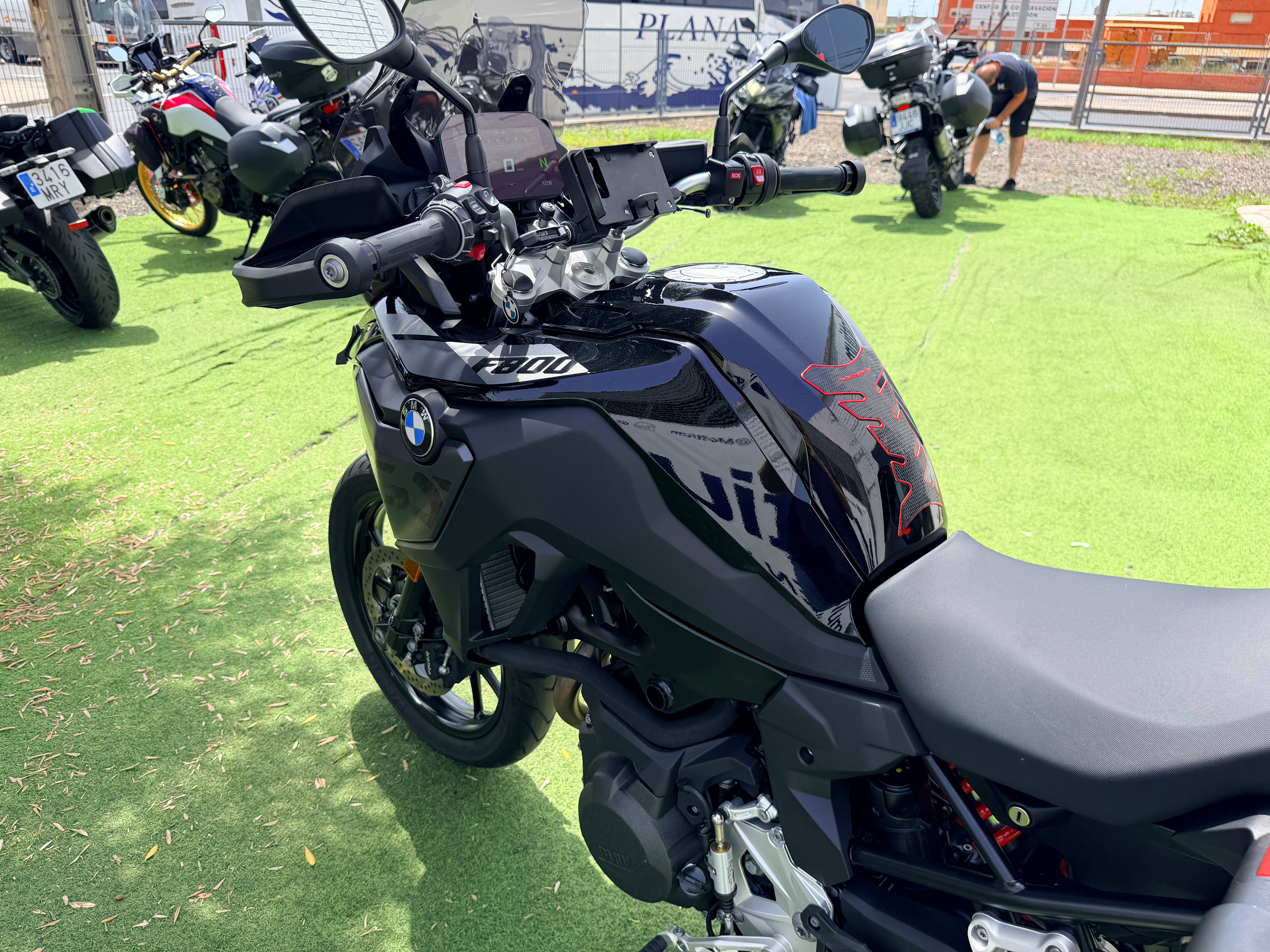 BMW F800GS TRIPLE BLACK