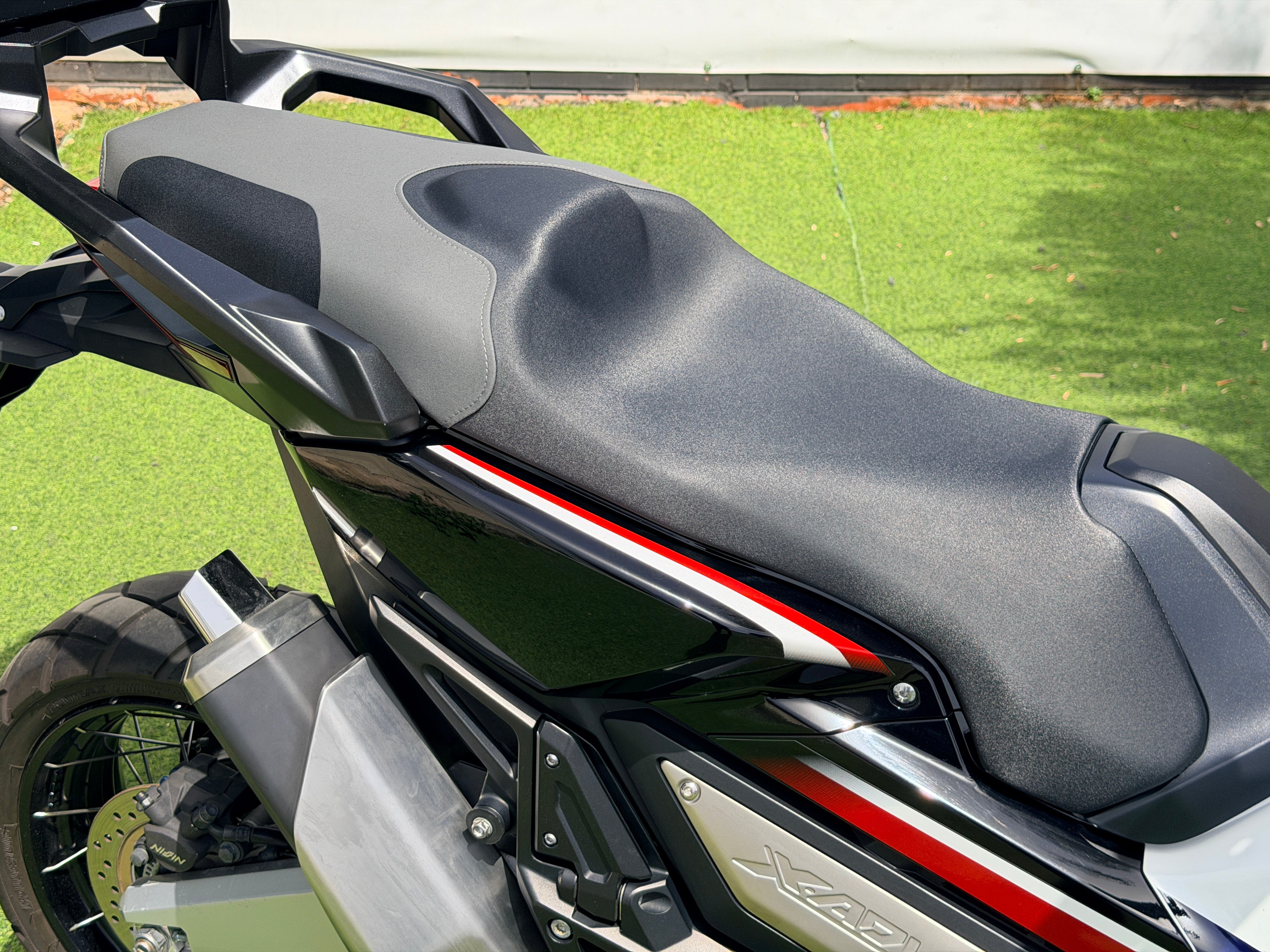 HONDA X-ADV 750