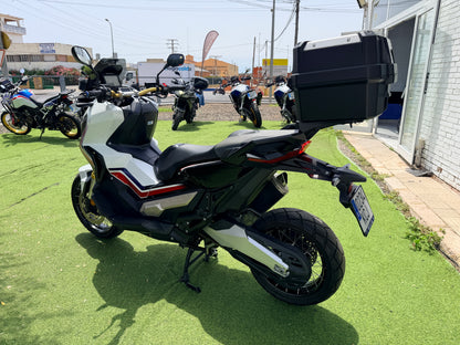 HONDA X-ADV 750