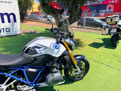 BMW R1200R
