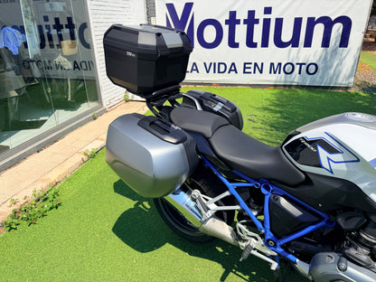 BMW R1200R