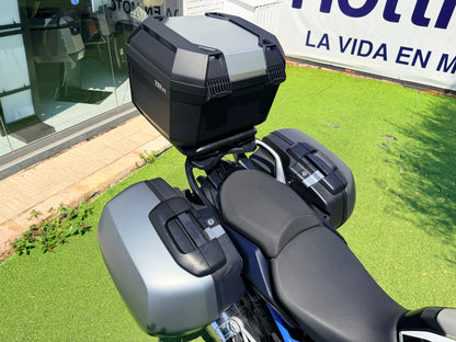BMW R1200R