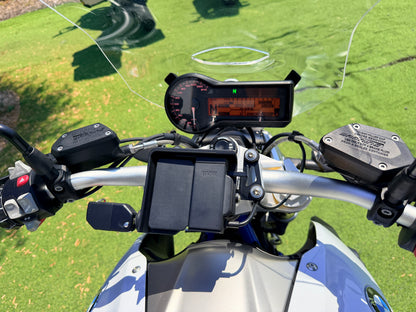 BMW R1200R