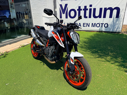 KTM 890 DUKE R