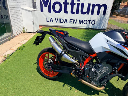 KTM 890 DUKE R