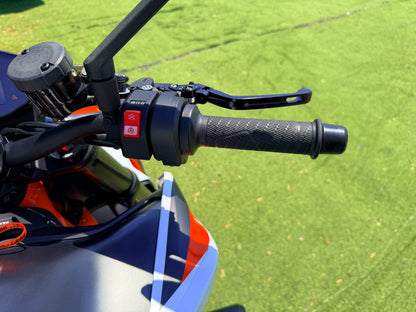 KTM 890 DUKE R