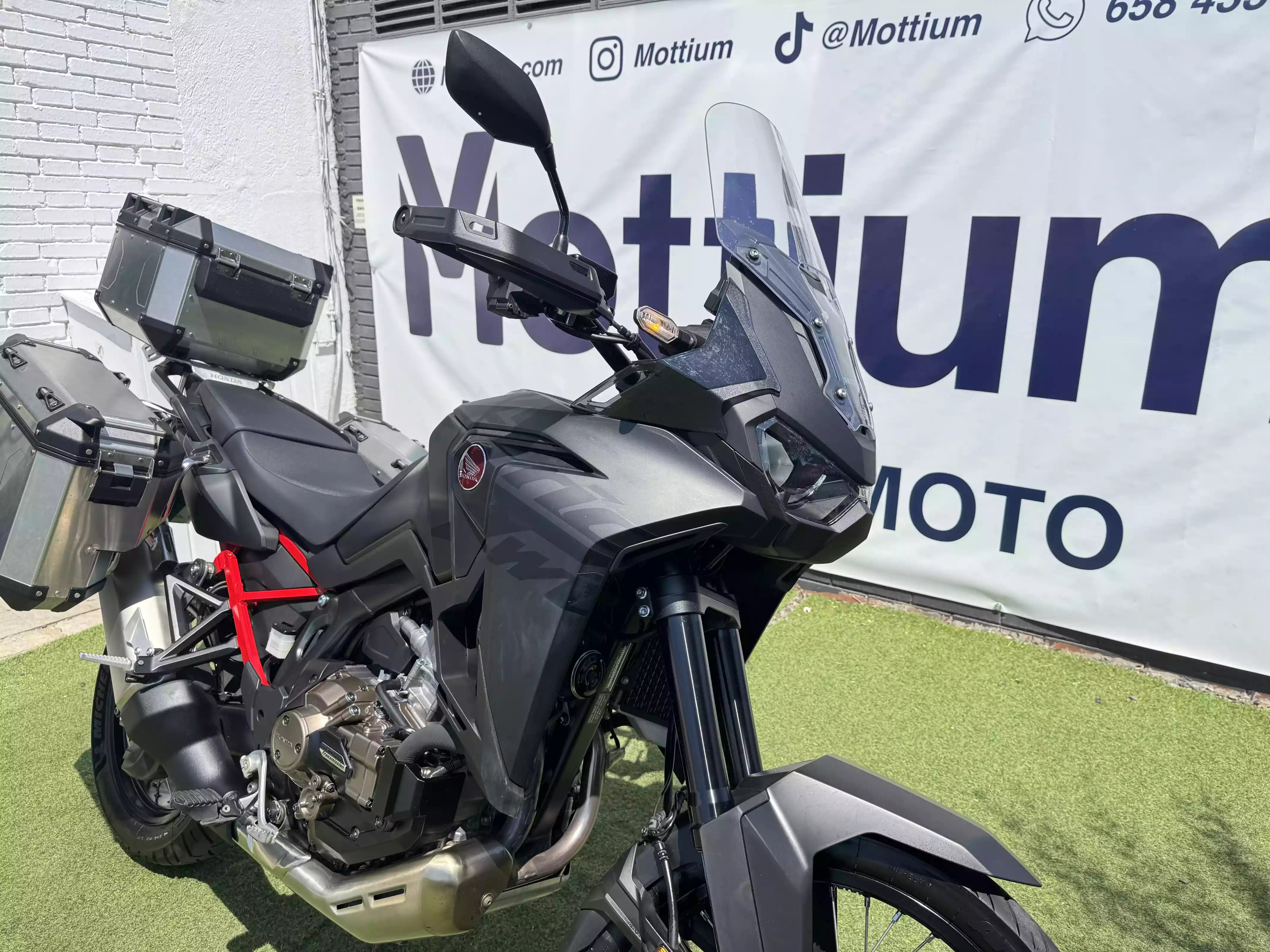 HONDA CRF1100L Africa Twin DCT