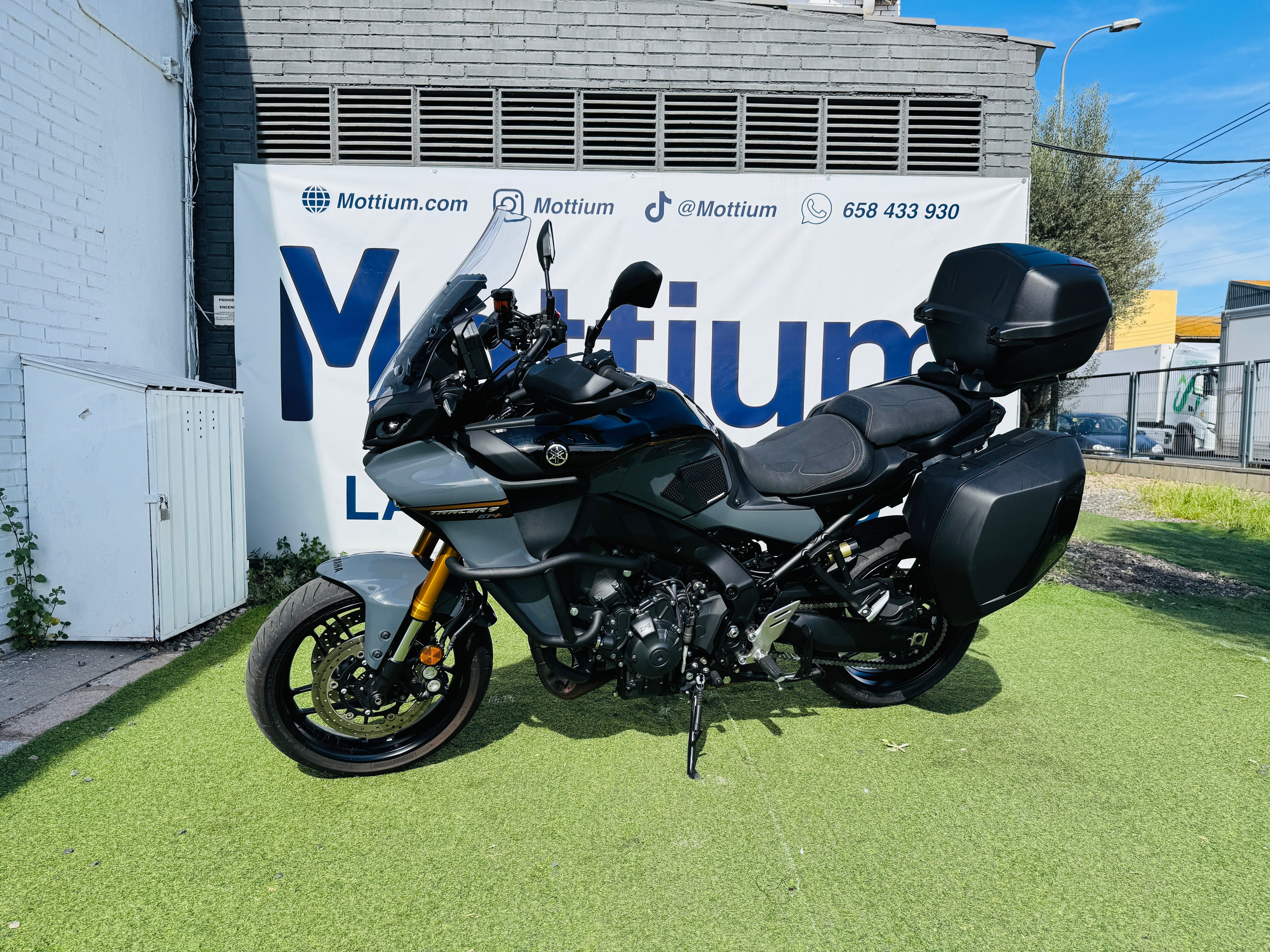 YAMAHA TRACER 9 GT+