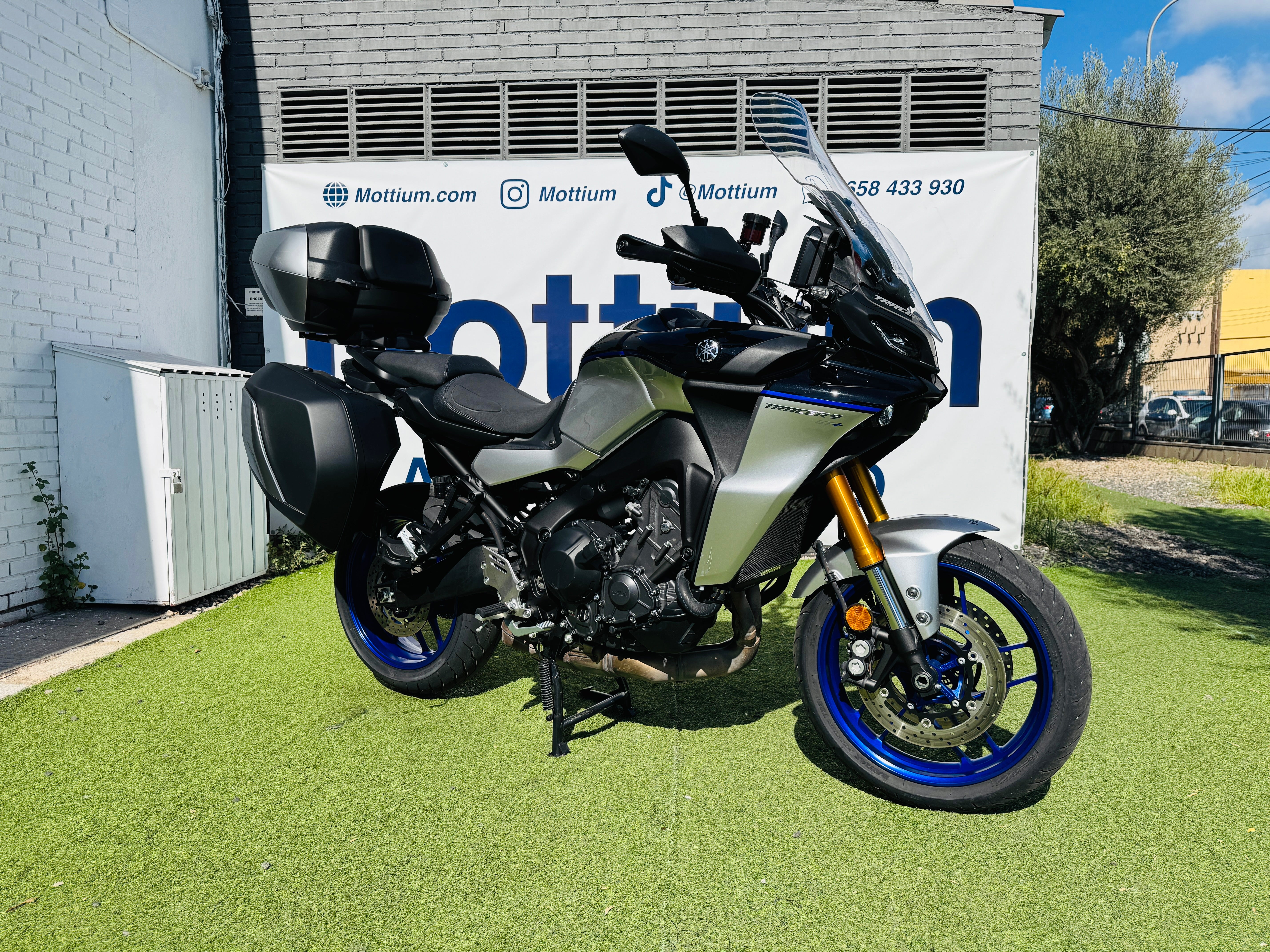 YAMAHA TRACER 9 GT+