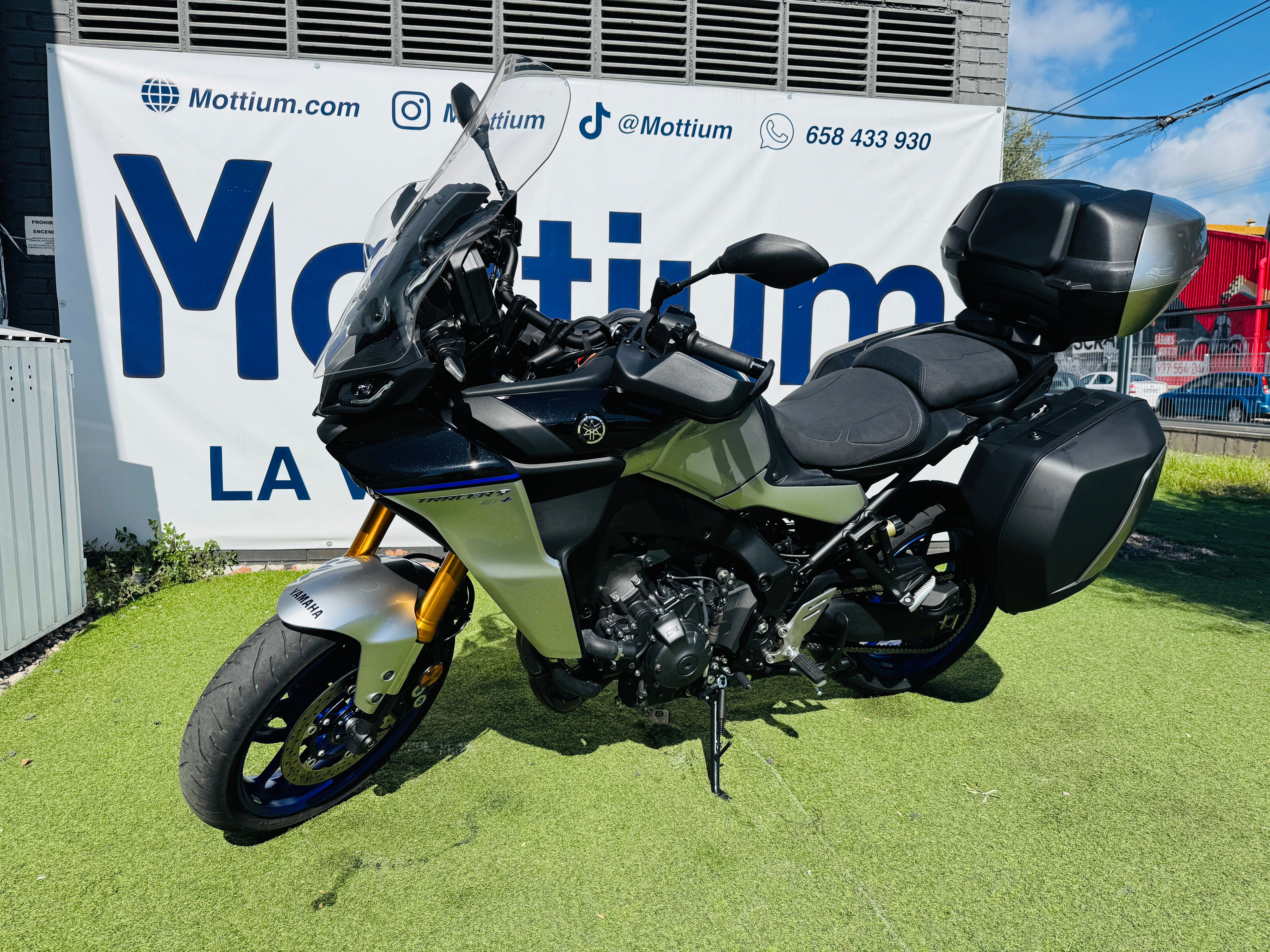 YAMAHA TRACER 9 GT+